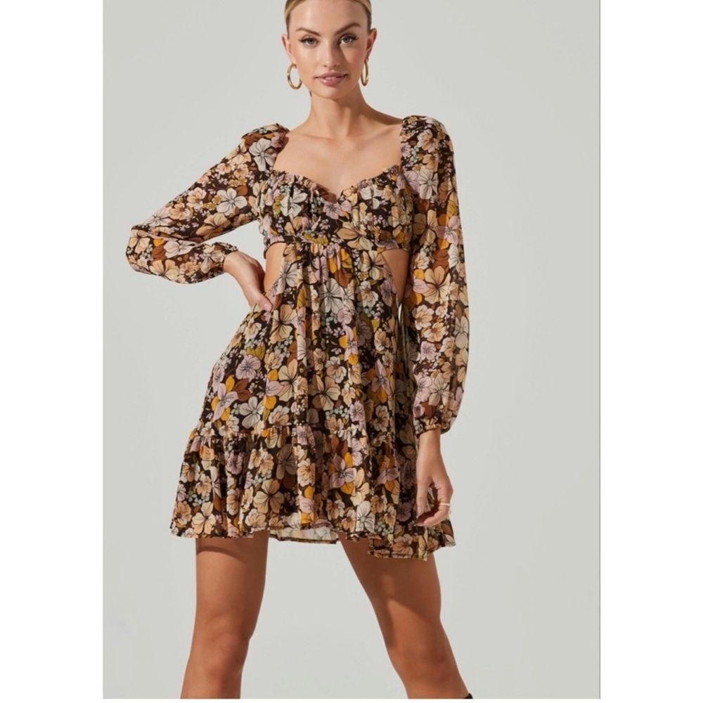 ASTR Teyla Floral Cut Out Long Sleeve Dress